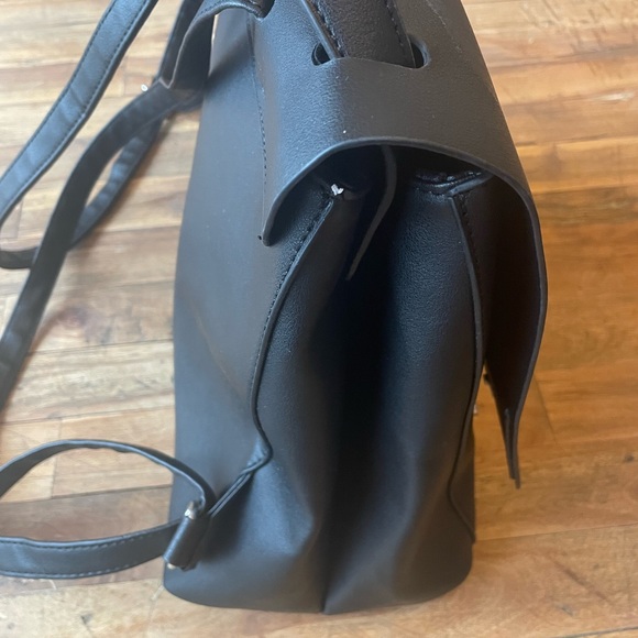 Black Leather Backpack - Picture 4 of 5